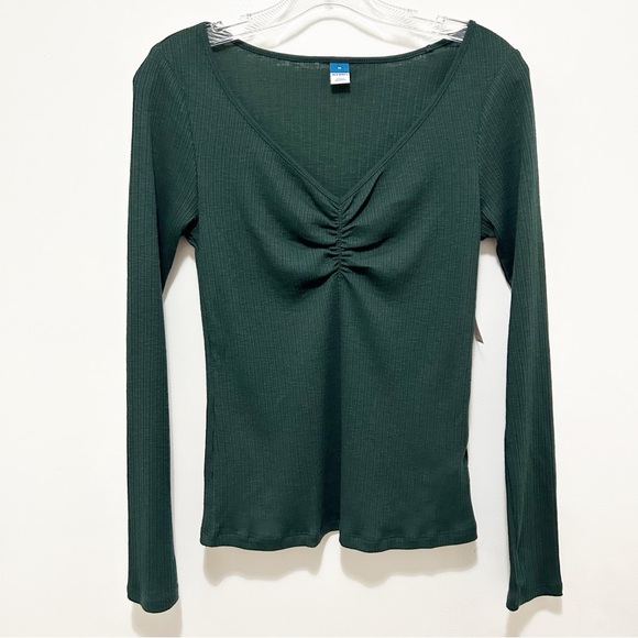 Old Navy Long-Sleeve Cinched-Front Rib-Knit T-Shirt Medium NWT - Picture 5 of 8